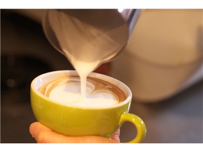 本山 de café HARUJI（ハルジ）